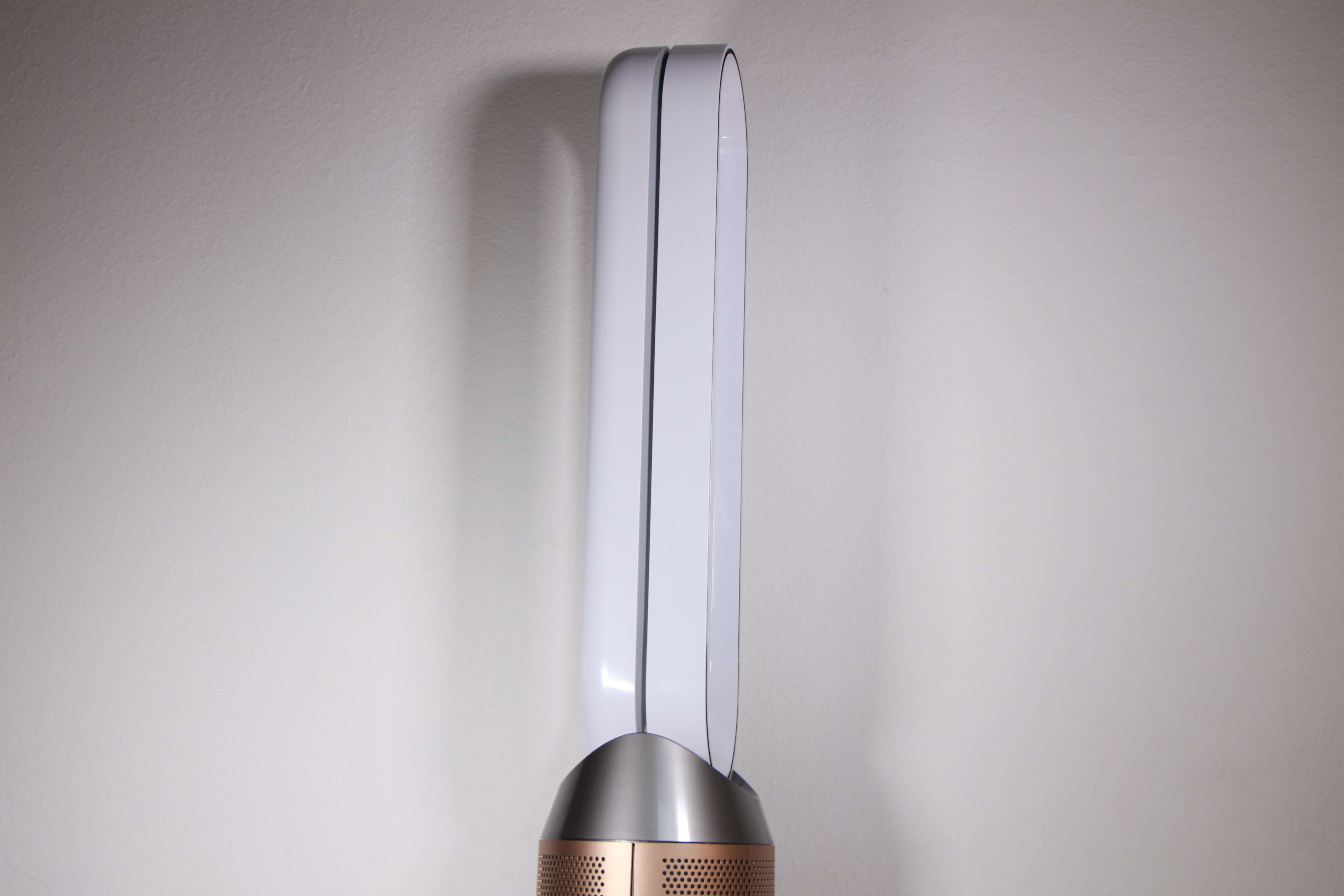 Die Luftstromrichtung des Dyson Ventilator-Modus vom Purifier Cool Formaldehyde TP09 wird mit Pfeilen dargestellt